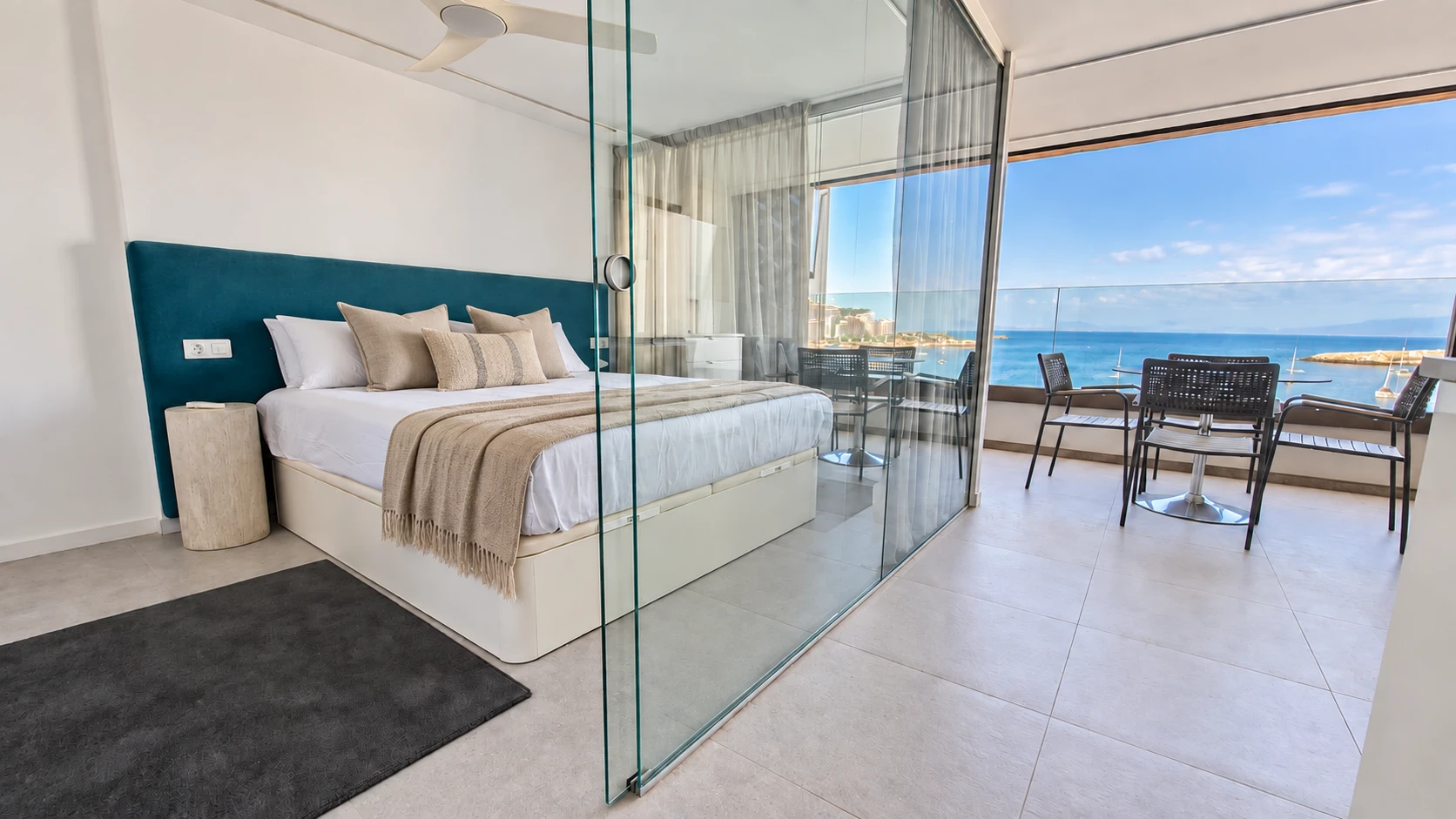 01 Apartament przy plaży z 2 sypialniami, widokiem na ocean i basenem w Arguineguín