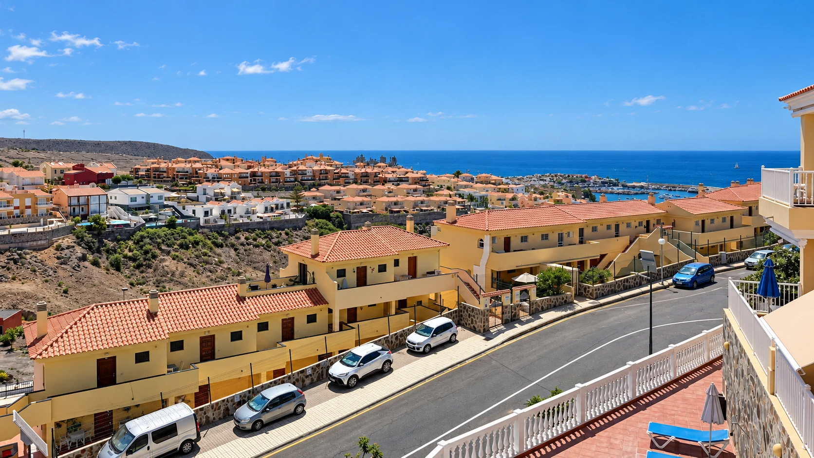 01 Apartament z 2 sypialniami, tarasem, basenem i garażem w Arguineguín