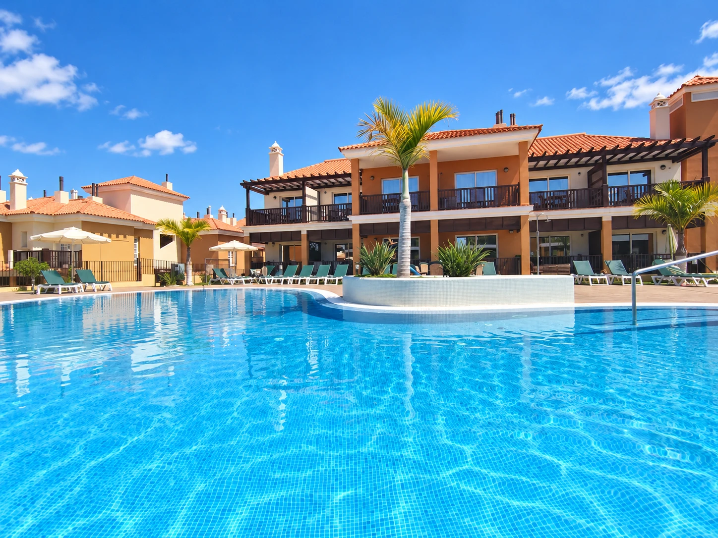 01 Elegancki apartament z tarasem w Monte Carrera – Arguineguín, Gran Canaria
