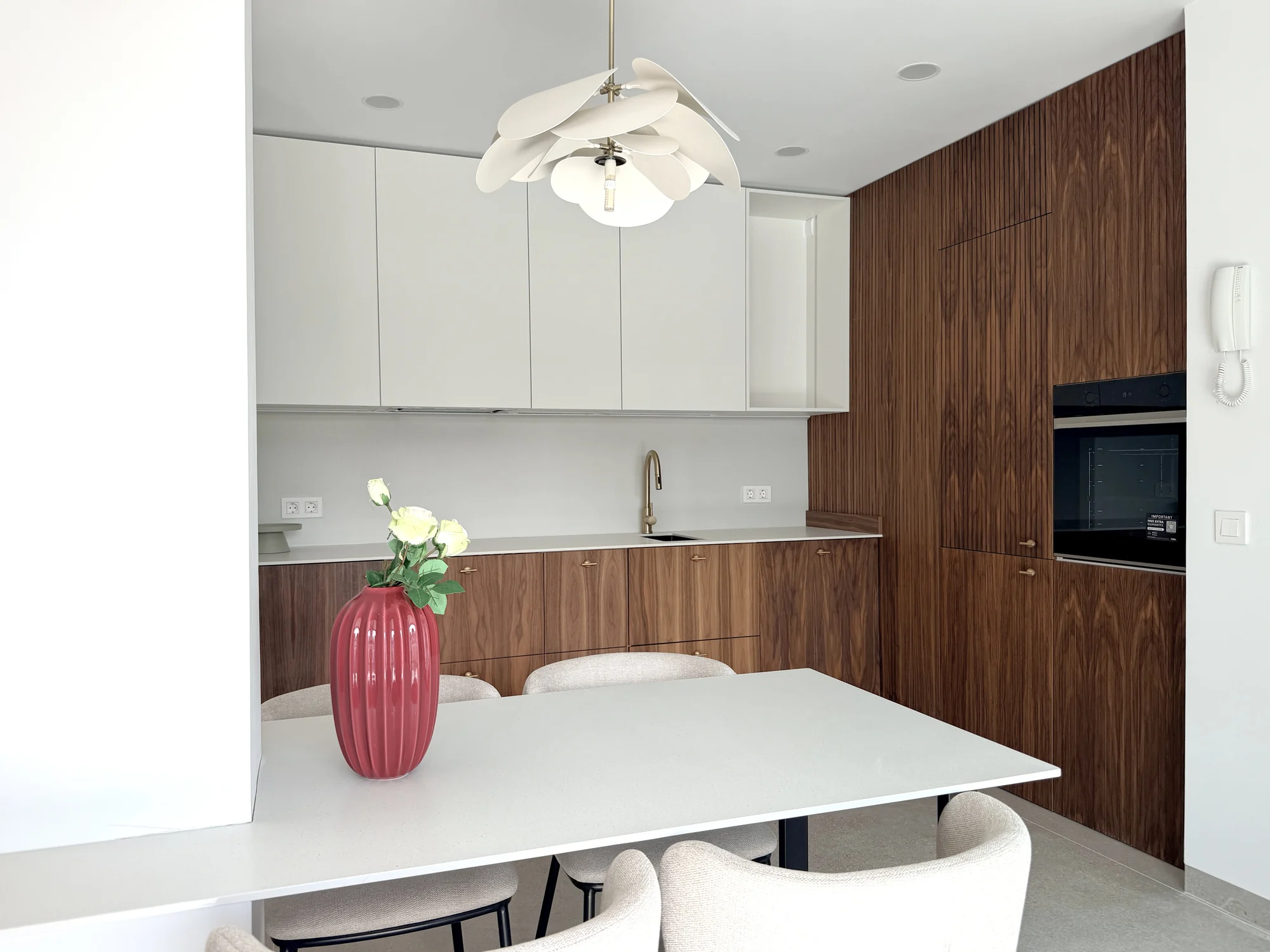 02 Apartament z dużym tarasem na drugim piętrze w Vista Mar 9
