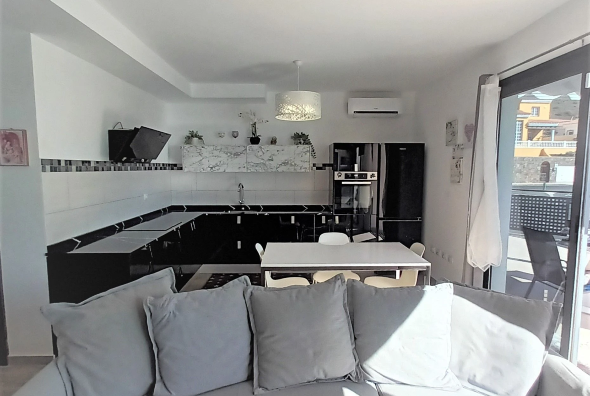 Nowoczesny apartament z 2 sypialniami, widokiem na ocean i dużym tarasem w Loma Dos, Arguineguín