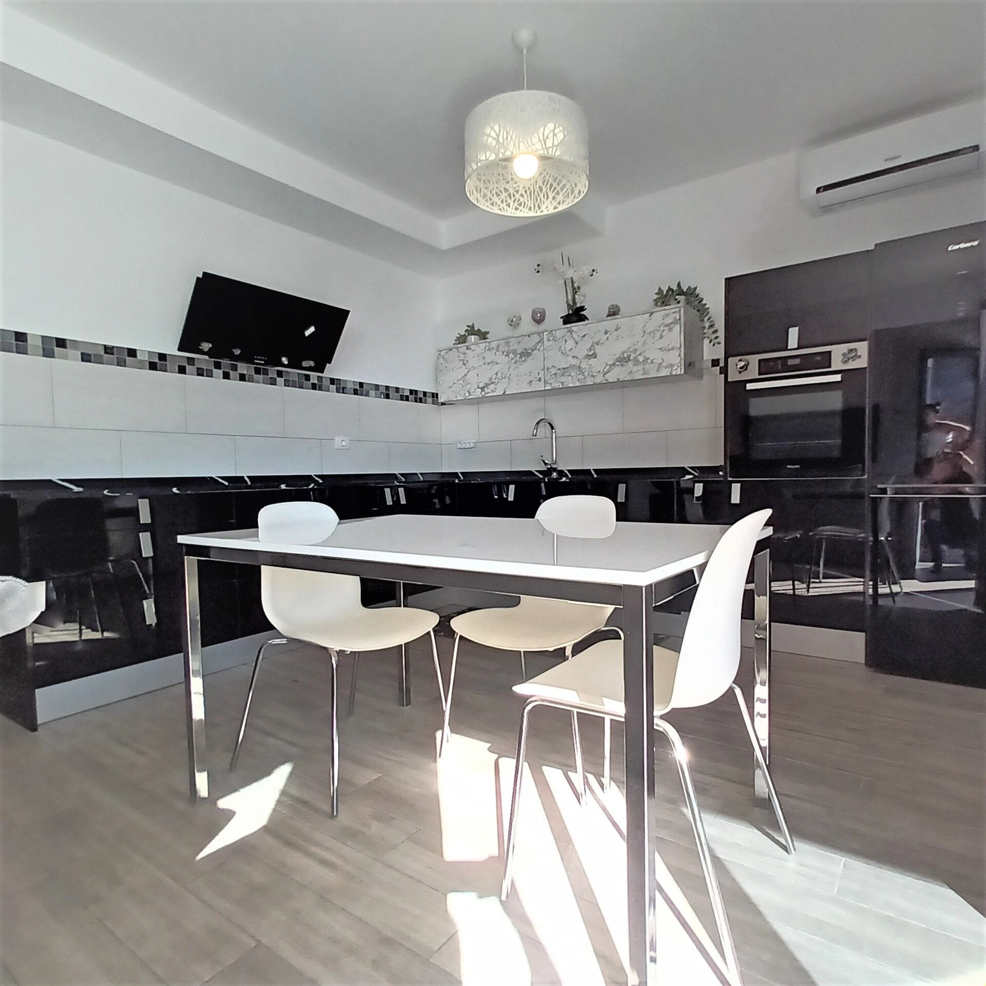05 Nowoczesny apartament z 2 sypialniami, widokiem na ocean i dużym tarasem w Loma Dos, Arguineguín
