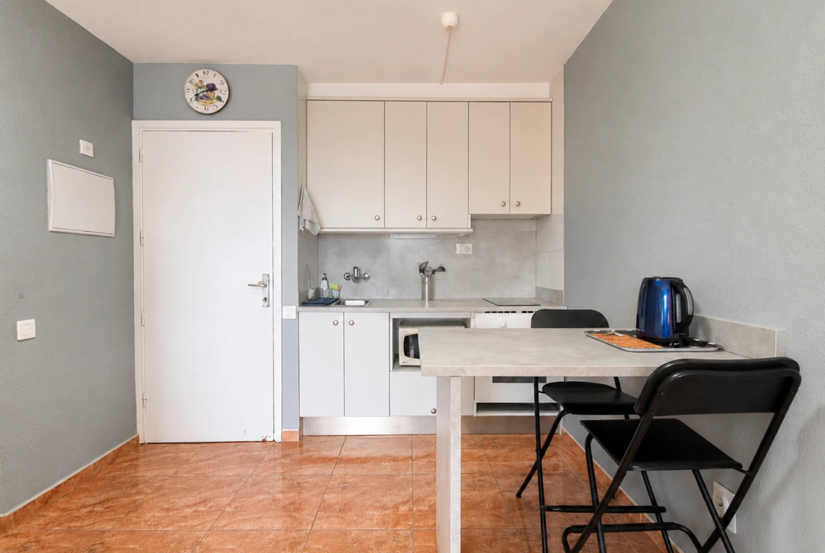 Apartament z dużym tarasem i panoramicznym widokiem na ocean w Mayfair, La Playa de Arguineguín