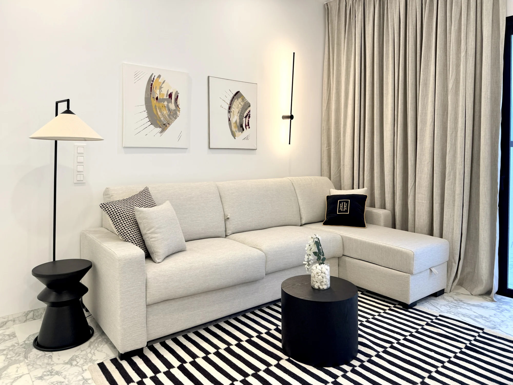 06 Elegancki apartament z patio w Vista Mar 9 w Los Abrigos