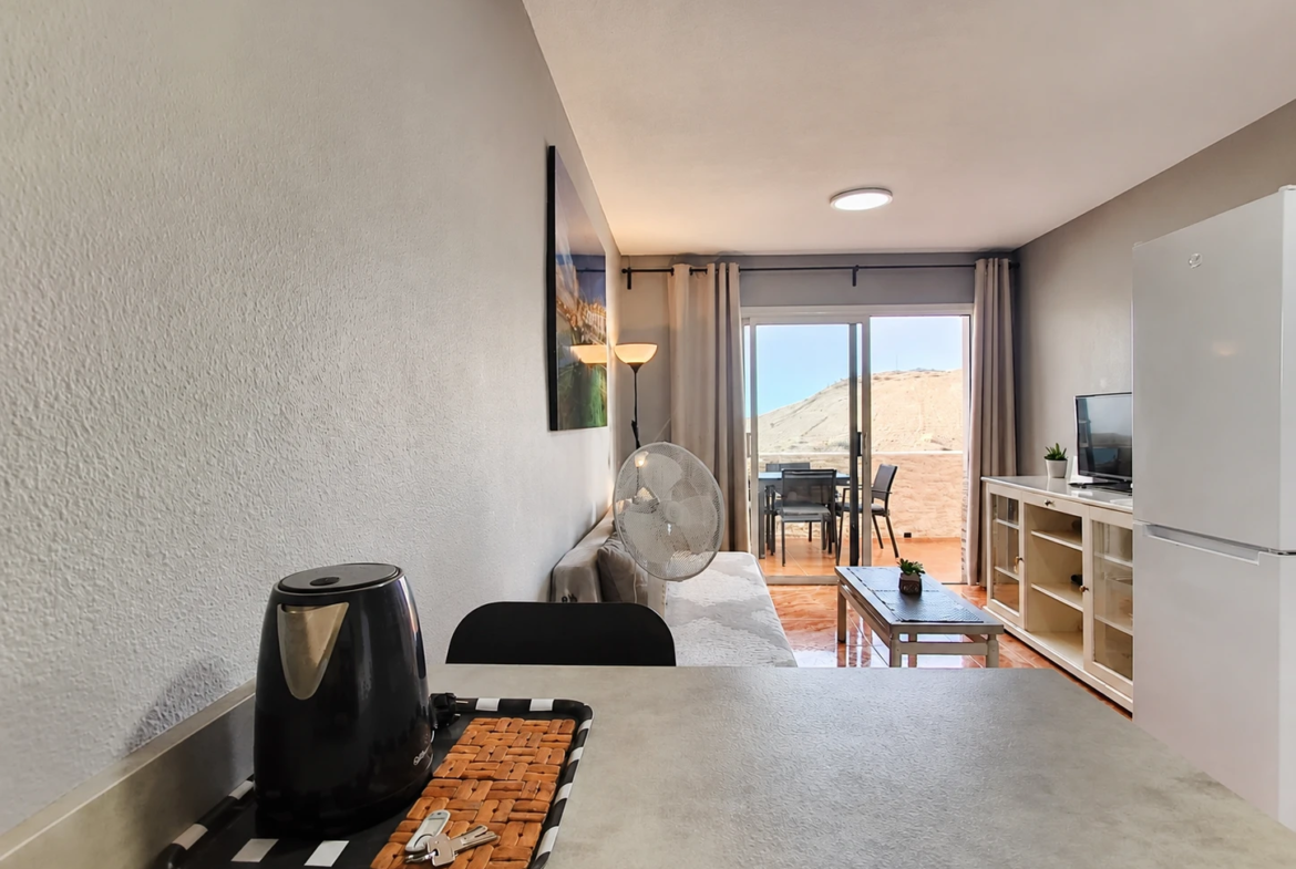 Apartament z dużym tarasem i panoramicznym widokiem na ocean w Mayfair, La Playa de Arguineguín