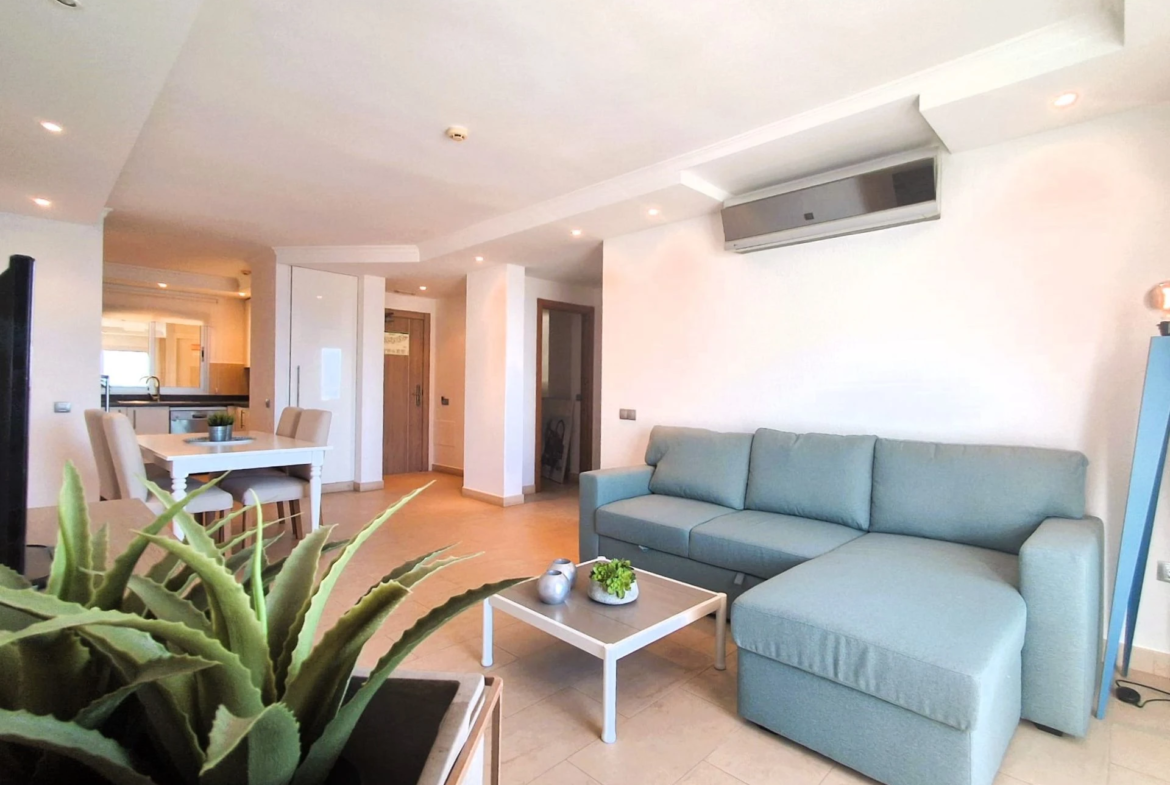 Luksusowy apartament z 2 sypialniami, widokiem na ocean i bezpośrednim dostępem do plaży w Playa del Cura
