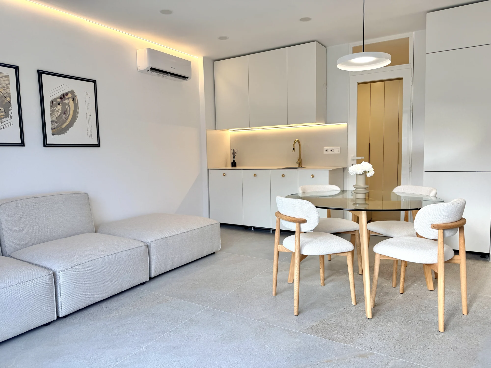 07 Kompaktowy apartament z dwiema sypialniami i balkonem w Vista Mar 9