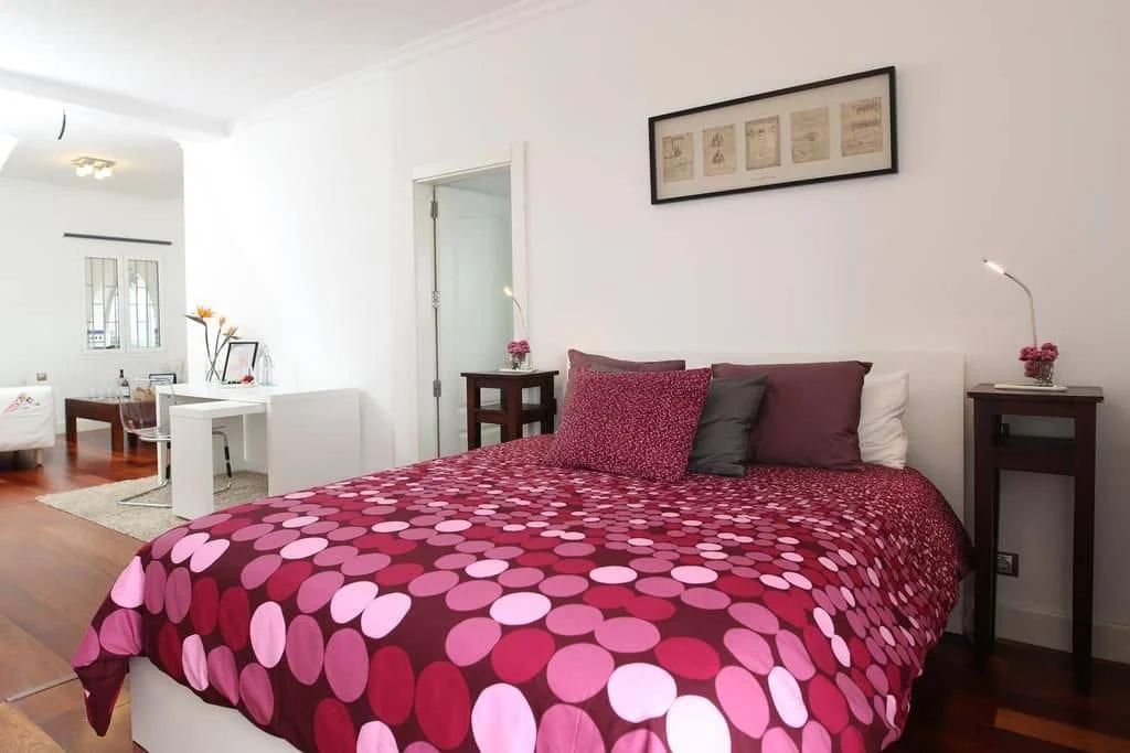 Kameralny hotel z basenem przy polu golfowym w Santa Brígida