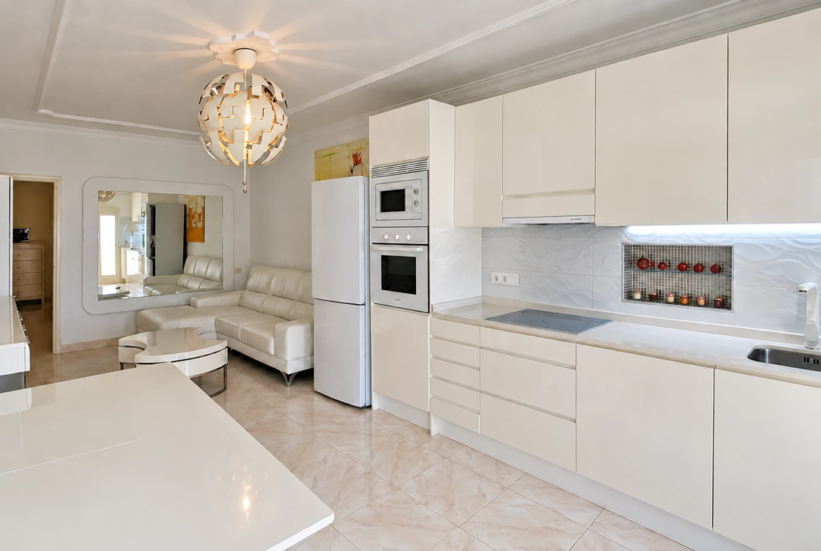 Ekskluzywny bungalow z 3 sypialniami, ogrodem i basenem blisko plaży i wydm w Playa del Inglés