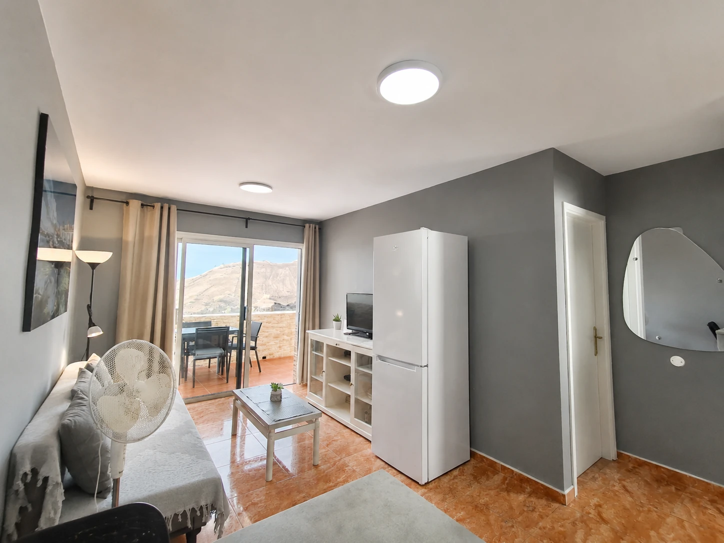 08 Apartament z dużym tarasem i panoramicznym widokiem na ocean w Mayfair, La Playa de Arguineguín