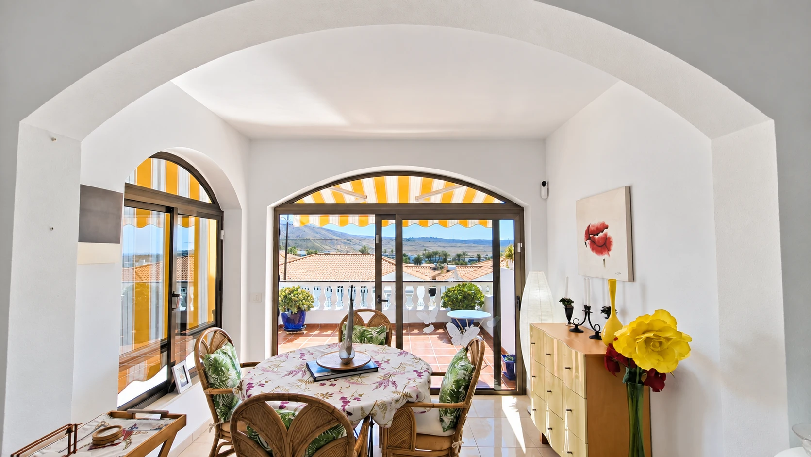 08 Przestronny duplex z widokiem na ocean, prywatnym garażem i ogrodem w Loma Dos, Arguineguín