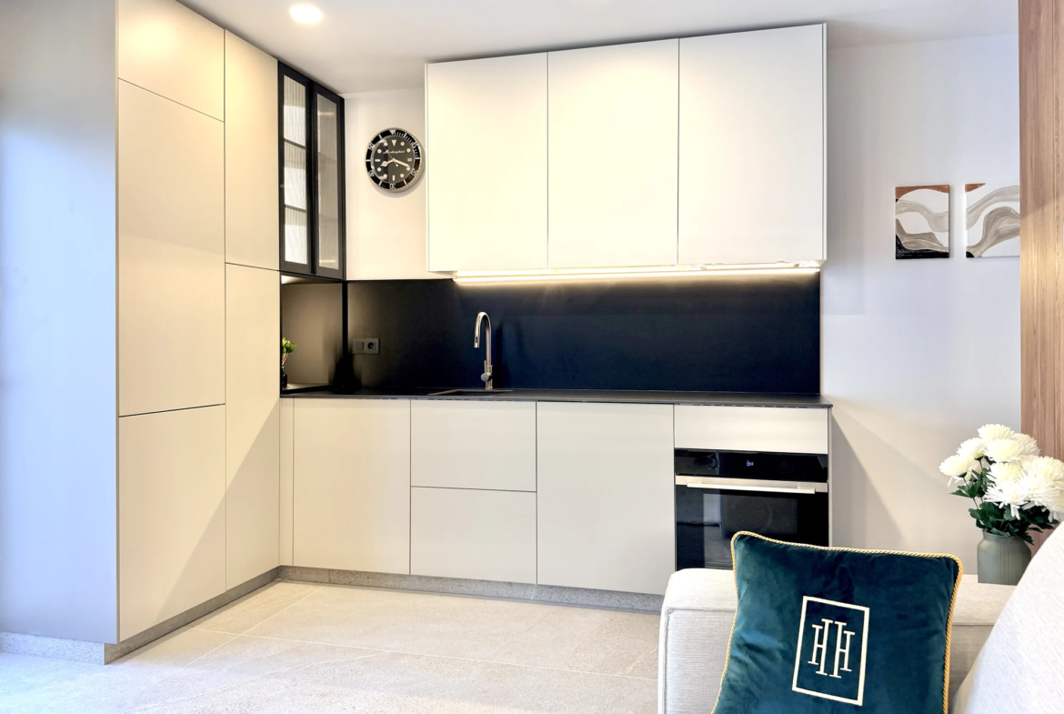 Nowoczesny apartament z przestronnym balkonem w Vista Mar 9