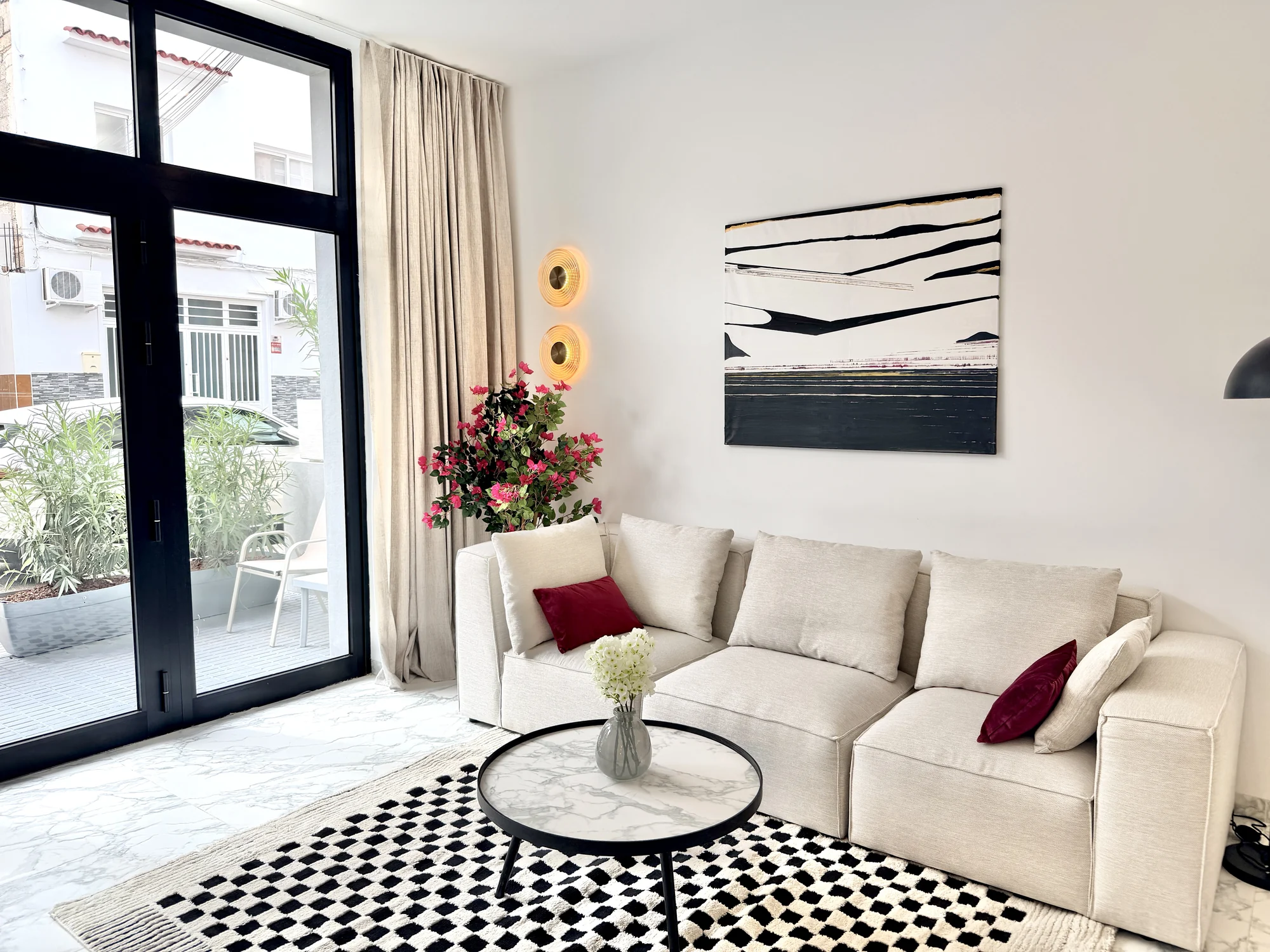 08 Przestronny apartament z dwiema sypialniami i tarasem w Vista Mar 9, Los Abrigos, Teneryfa