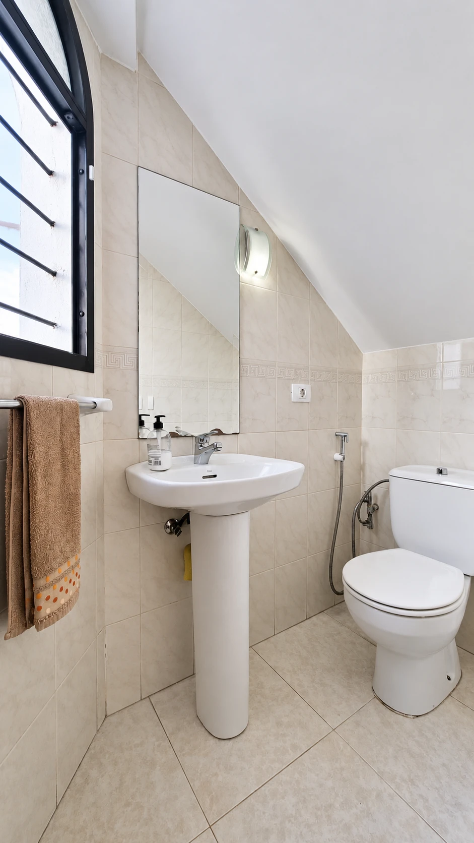 09 Przestronny duplex z widokiem na ocean, prywatnym garażem i ogrodem w Loma Dos, Arguineguín