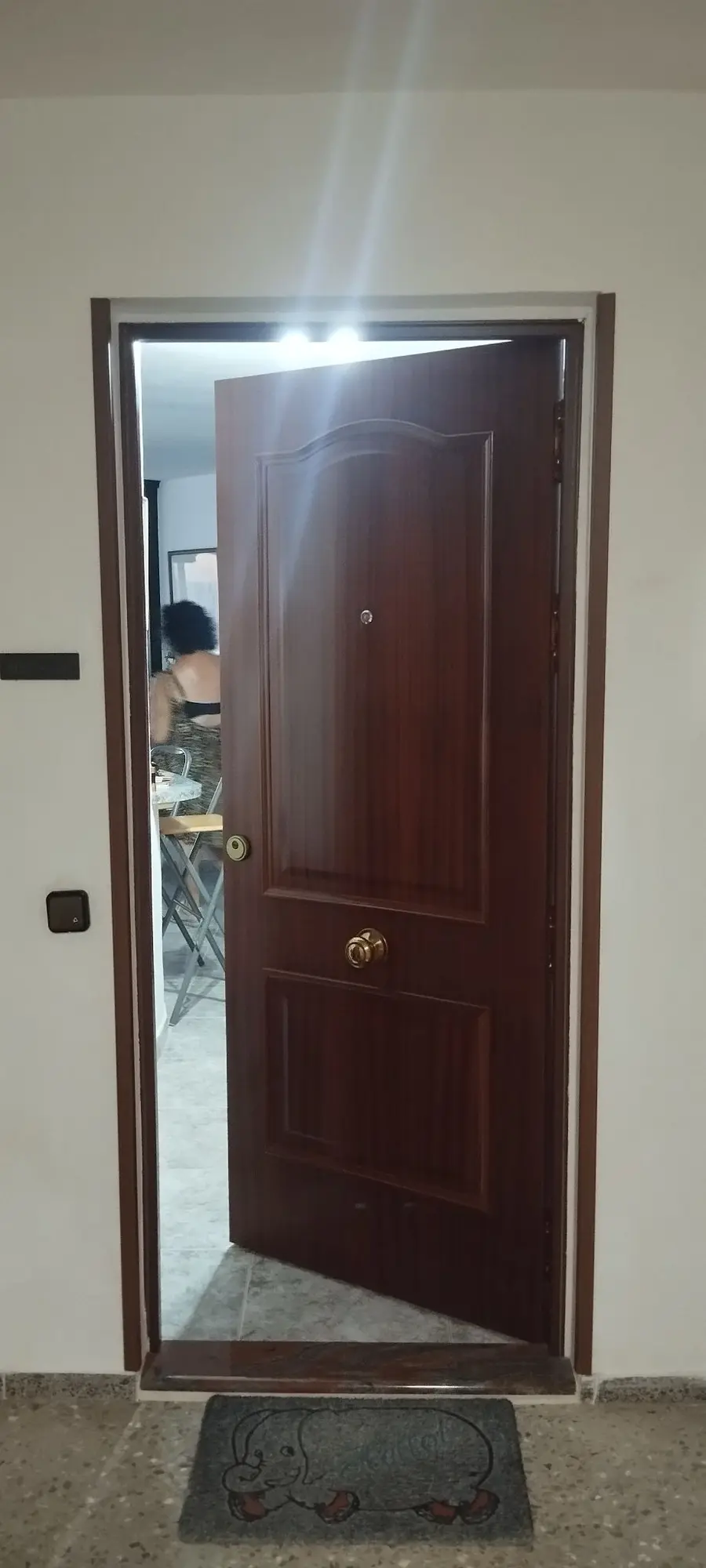 09 Odnowiony apartament z widokiem na ocean i basenem w Los Silos