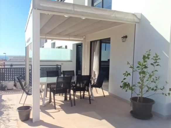 Nowoczesny apartament z 2 sypialniami, widokiem na ocean i dużym tarasem w Loma Dos, Arguineguín