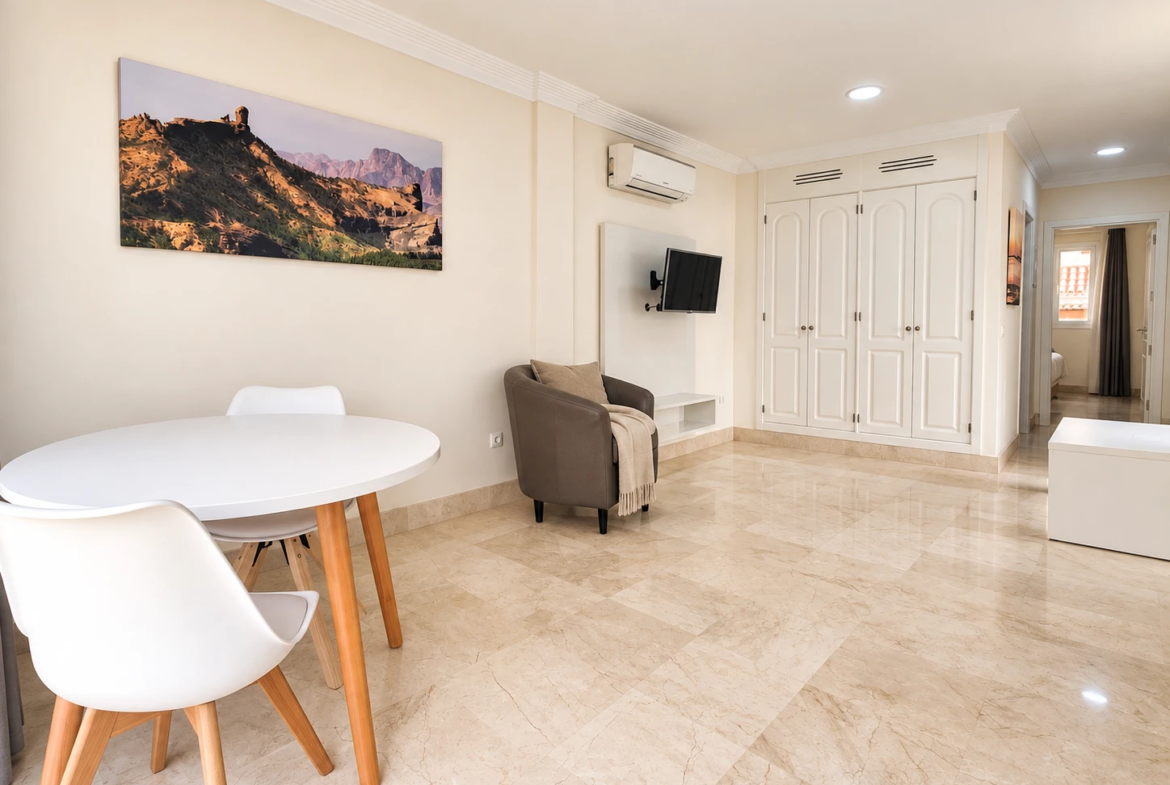 Elegancki apartament z tarasem w Monte Carrera – Arguineguín, Gran Canaria