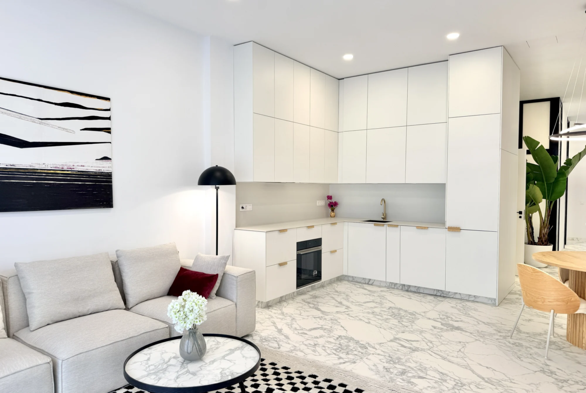 Przestronny apartament z dwiema sypialniami i tarasem w Vista Mar 9, Los Abrigos, Teneryfa