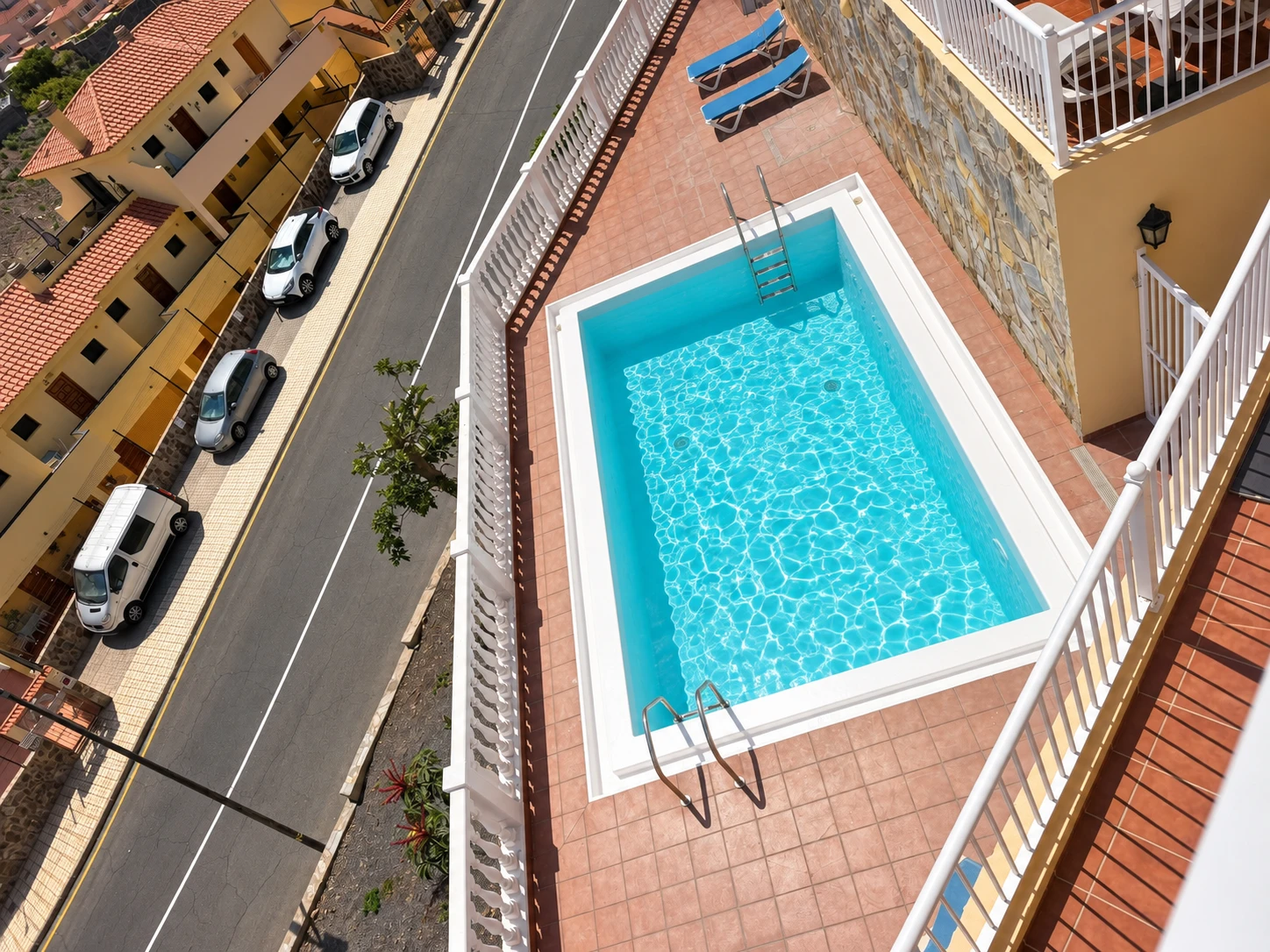 11 Apartament z 2 sypialniami, tarasem, basenem i garażem w Arguineguín