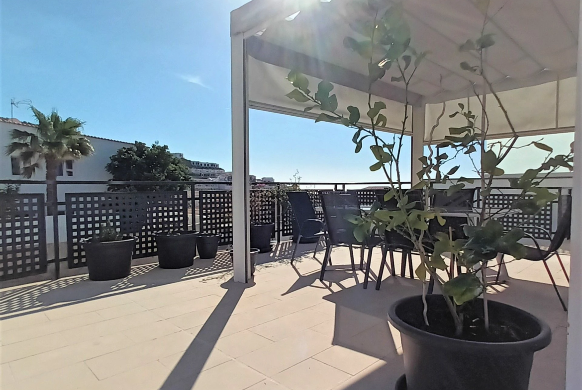 Nowoczesny apartament z 2 sypialniami, widokiem na ocean i dużym tarasem w Loma Dos, Arguineguín