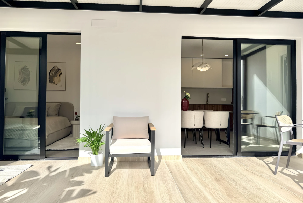 Apartament z dużym tarasem na drugim piętrze w Vista Mar 9