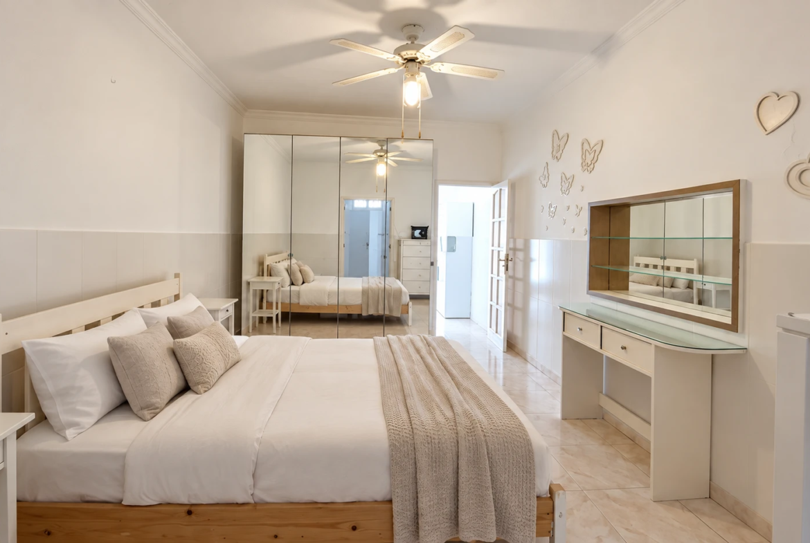 Ekskluzywny bungalow z 3 sypialniami, ogrodem i basenem blisko plaży i wydm w Playa del Inglés