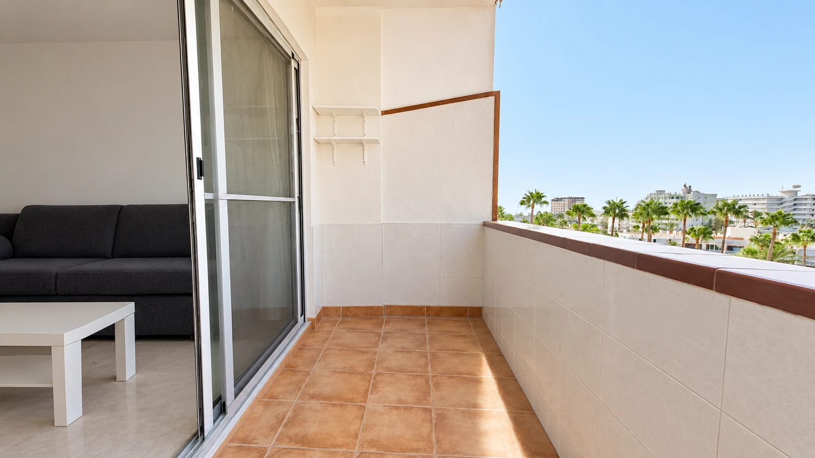 12 Apartament z 2 sypialniami, tarasem i widokiem na basen w Playa del Inglés