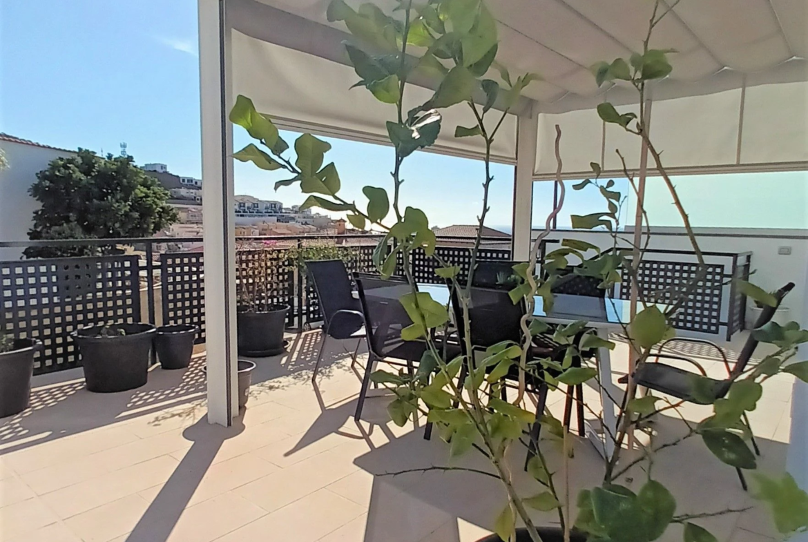 Nowoczesny apartament z 2 sypialniami, widokiem na ocean i dużym tarasem w Loma Dos, Arguineguín