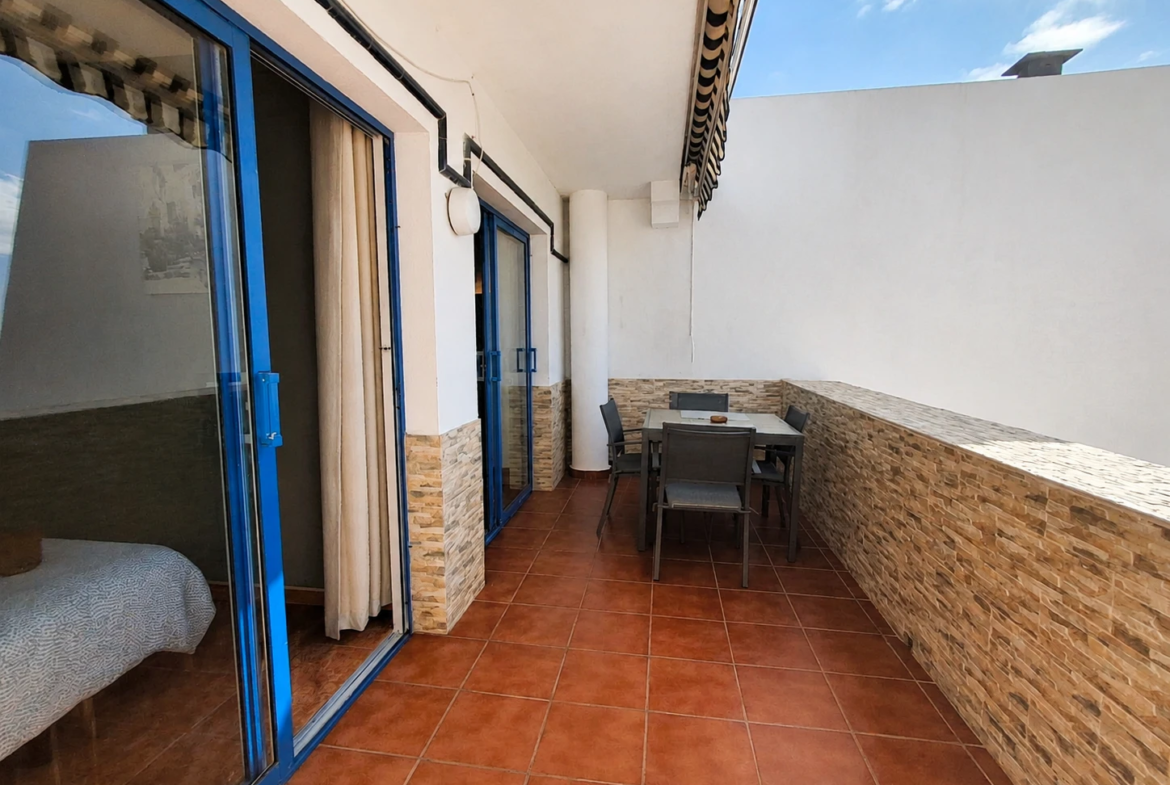 Apartament z dużym tarasem i panoramicznym widokiem na ocean w Mayfair, La Playa de Arguineguín