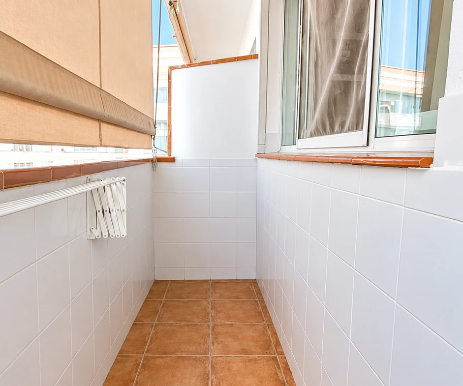 Apartament z 2 sypialniami, tarasem i widokiem na basen w Playa del Inglés