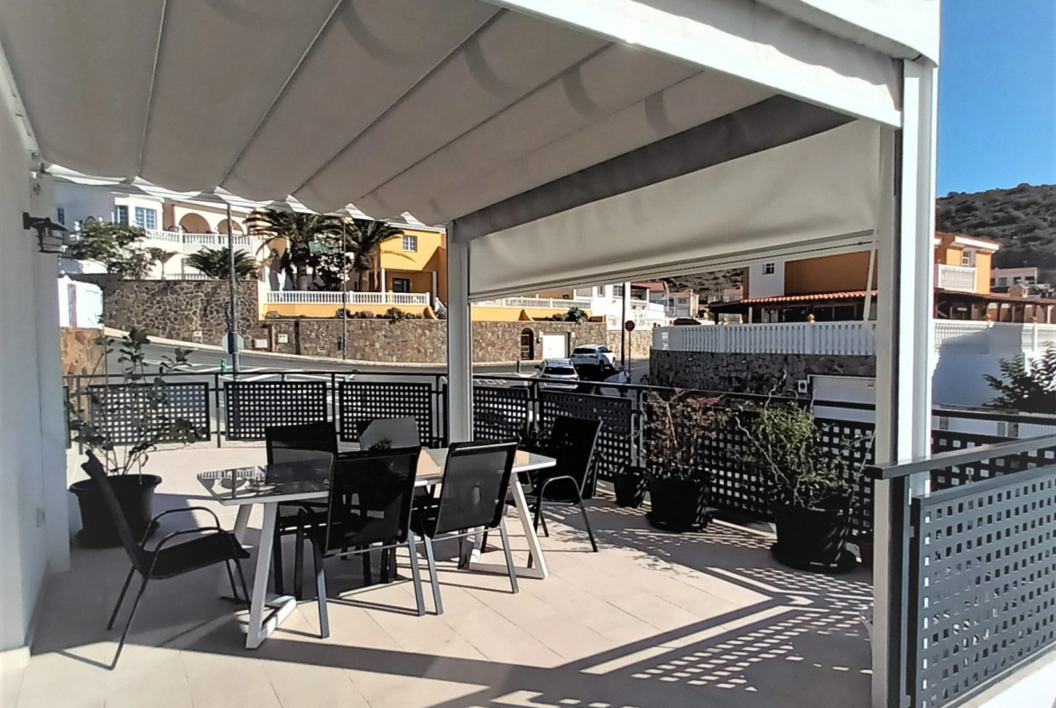 Nowoczesny apartament z 2 sypialniami, widokiem na ocean i dużym tarasem w Loma Dos, Arguineguín