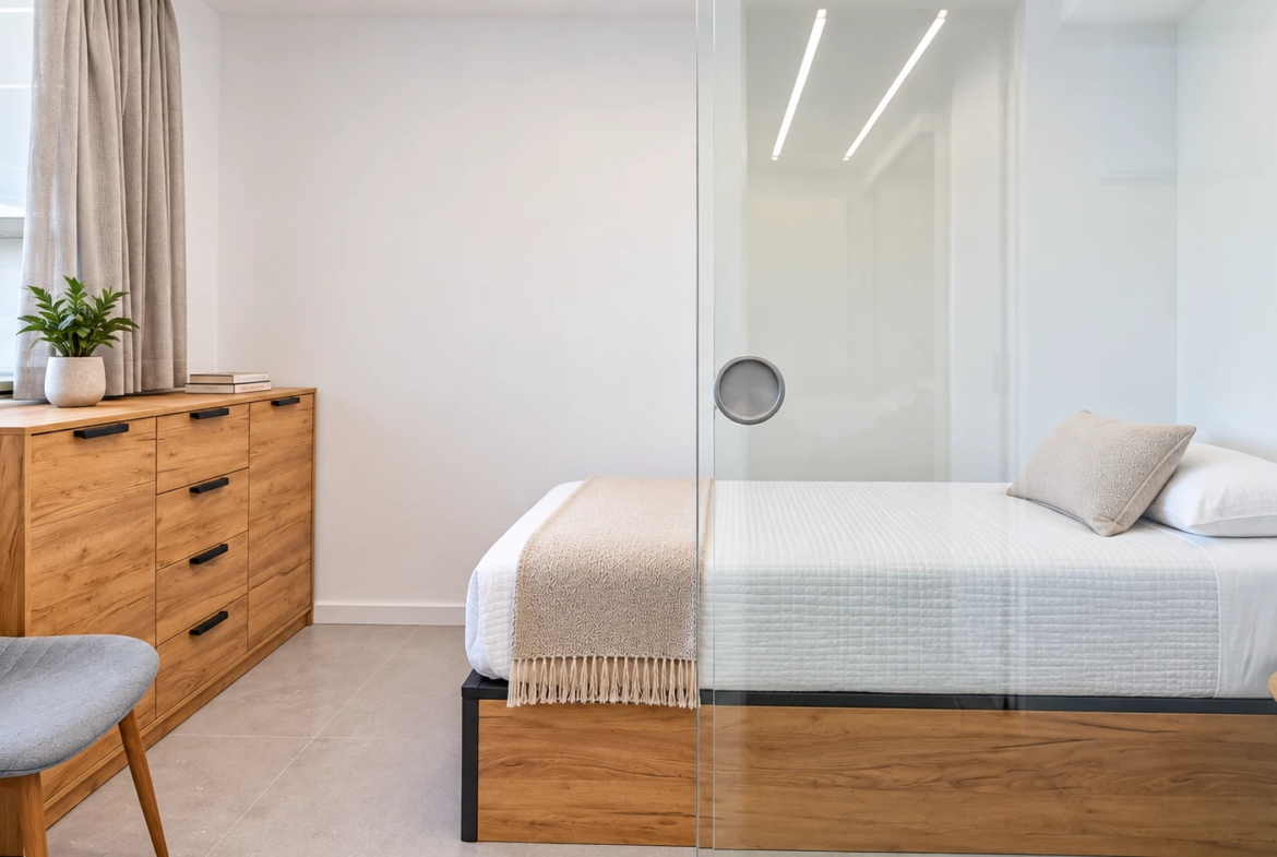 Apartament przy plaży z 2 sypialniami, widokiem na ocean i basenem w Arguineguín