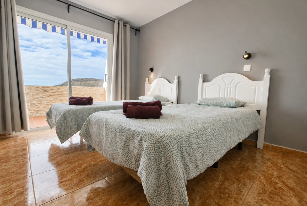 Apartament z dużym tarasem i panoramicznym widokiem na ocean w Mayfair, La Playa de Arguineguín
