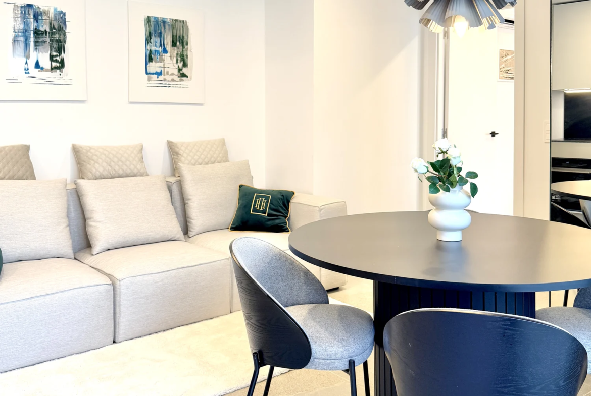 Nowoczesny apartament z przestronnym balkonem w Vista Mar 9