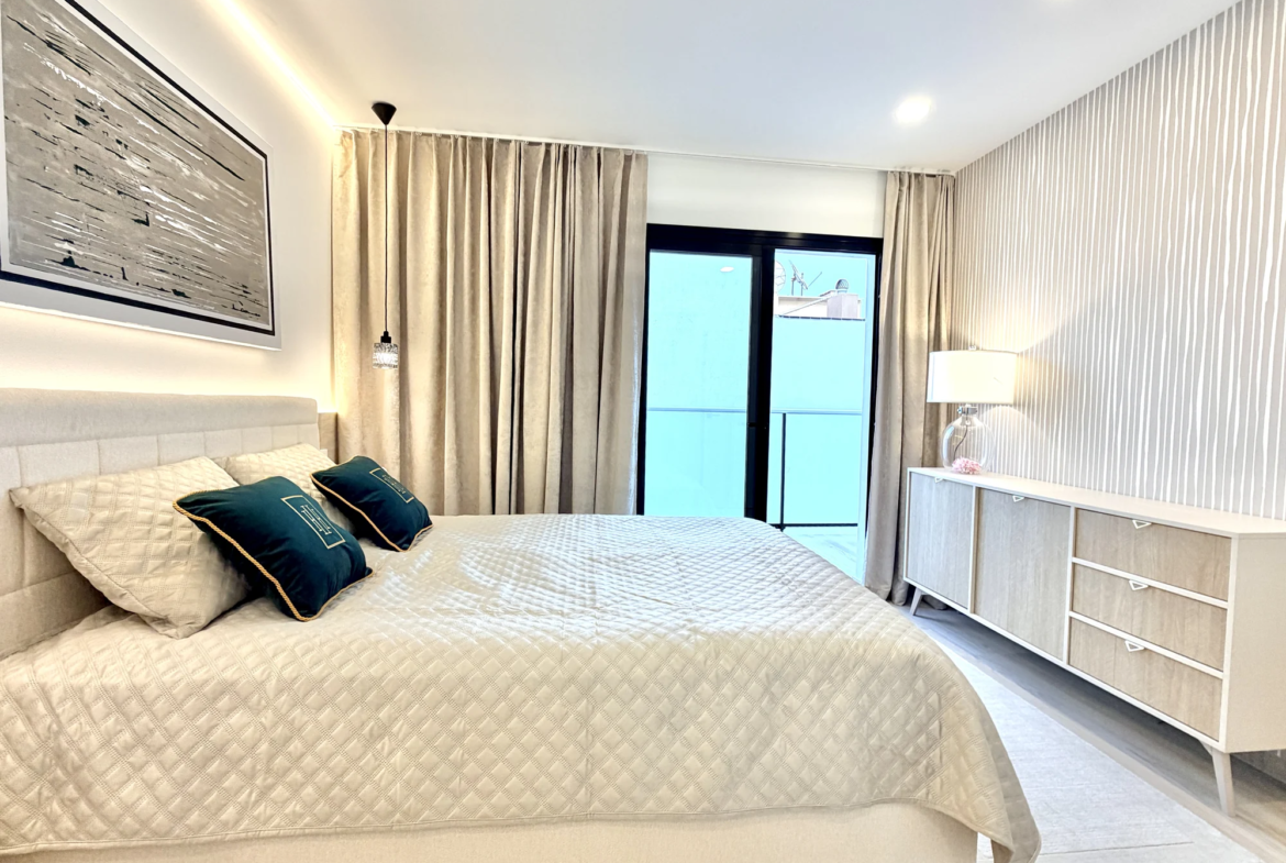 Nowoczesny apartament z przestronnym balkonem w Vista Mar 9
