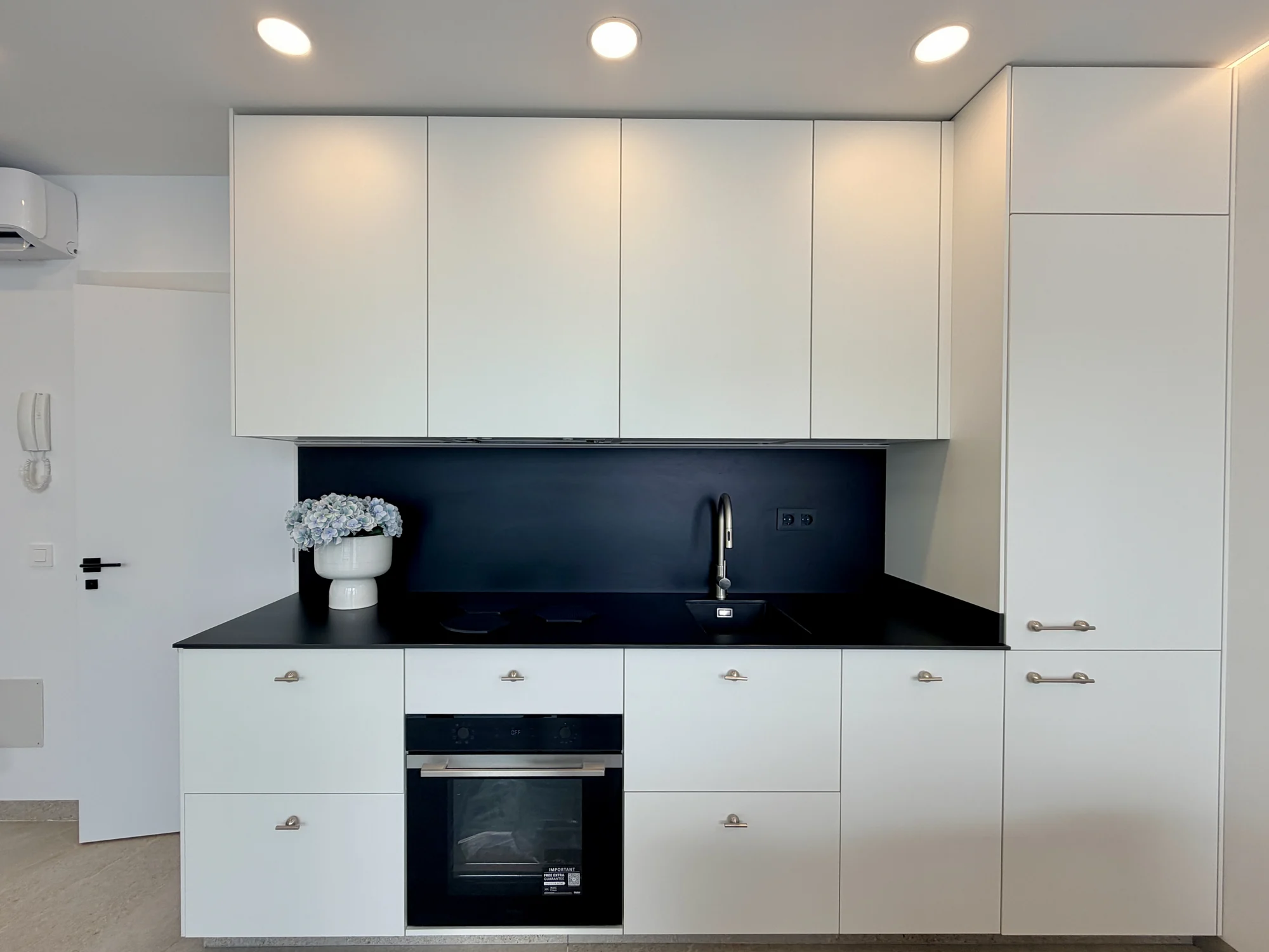 16 Apartament z dwiema sypialniami i dużym tarasem w Vista Mar 9