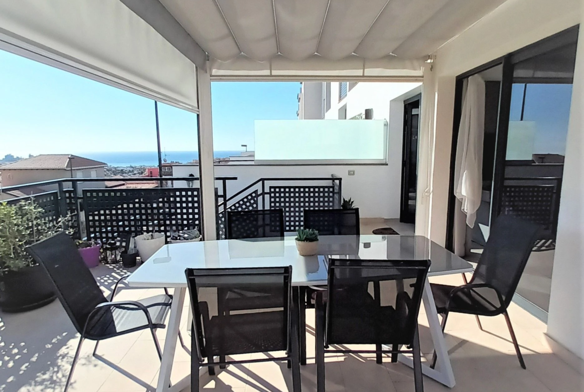 Nowoczesny apartament z 2 sypialniami, widokiem na ocean i dużym tarasem w Loma Dos, Arguineguín