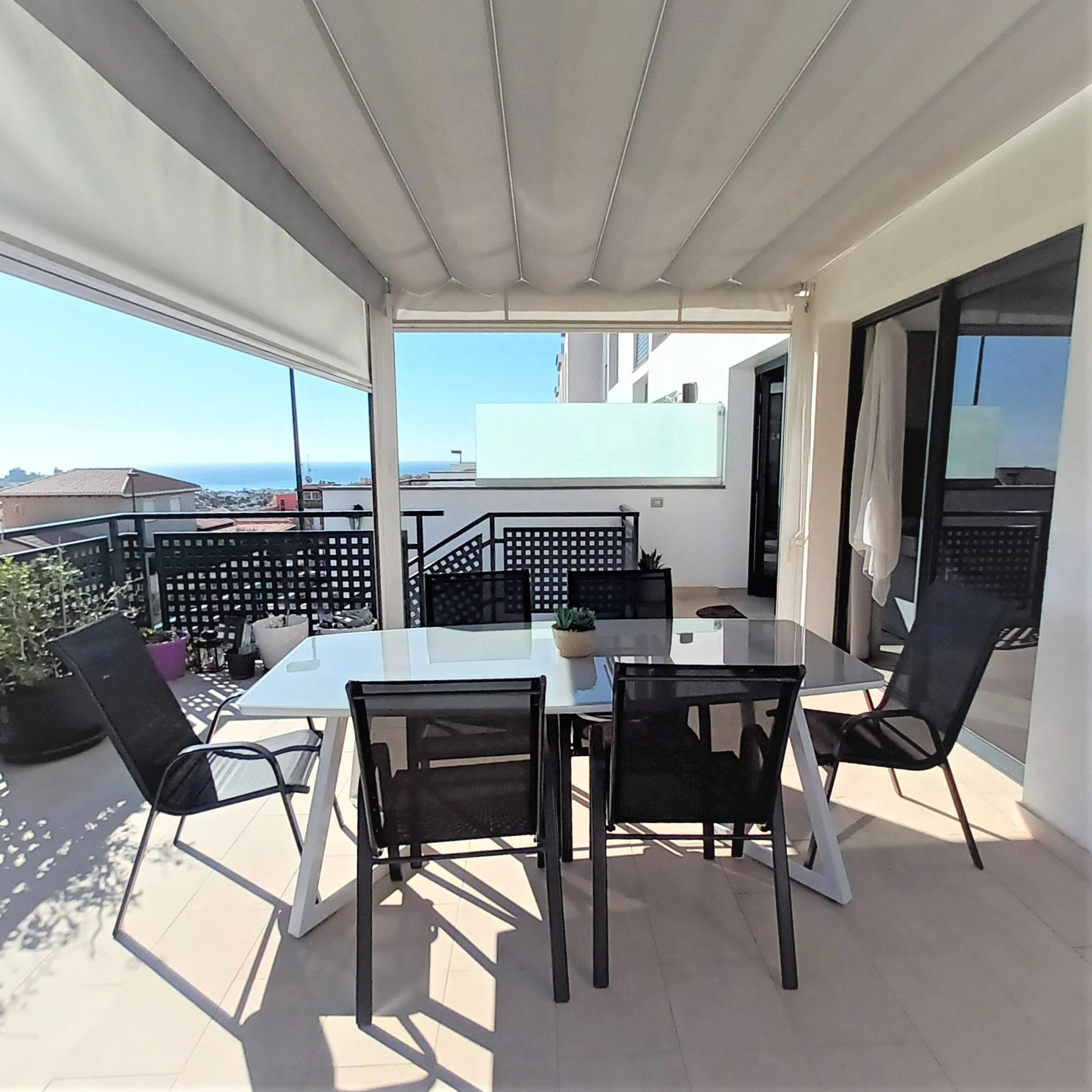 17 Nowoczesny apartament z 2 sypialniami, widokiem na ocean i dużym tarasem w Loma Dos, Arguineguín