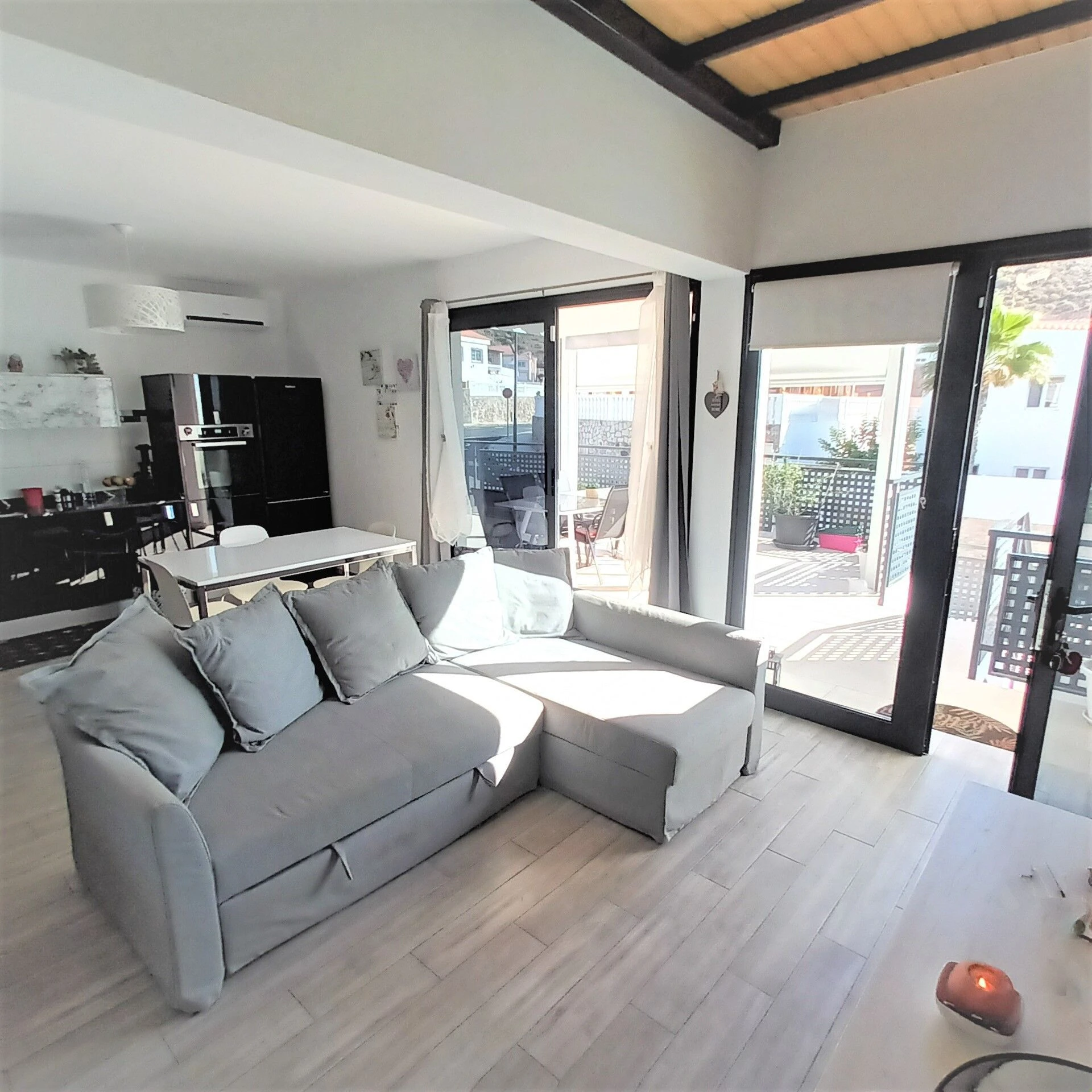 18 Nowoczesny apartament z 2 sypialniami, widokiem na ocean i dużym tarasem w Loma Dos, Arguineguín