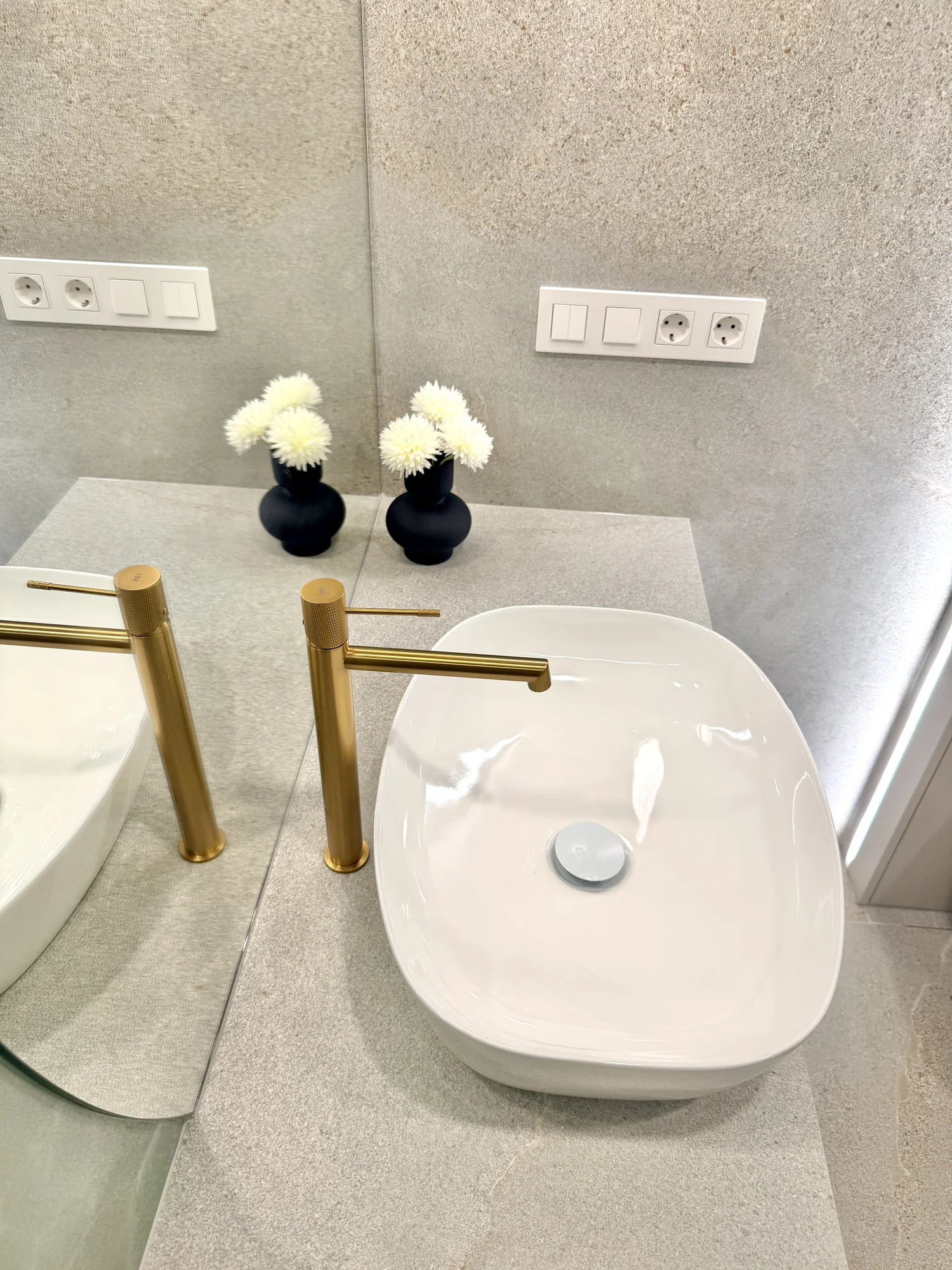 19 Kompaktowy apartament z dwiema sypialniami i balkonem w Vista Mar 9