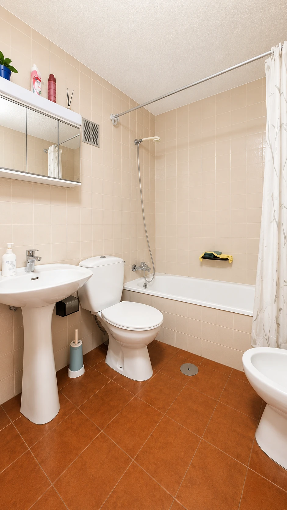 20 Przestronny bungalow z 6 sypialniami i prywatnym ogrodem w Campo Internacional, Maspalomas