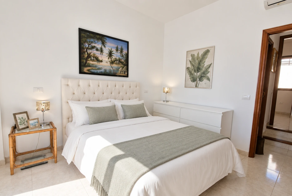 Przestronny duplex z widokiem na ocean, prywatnym garażem i ogrodem w Loma Dos, Arguineguín