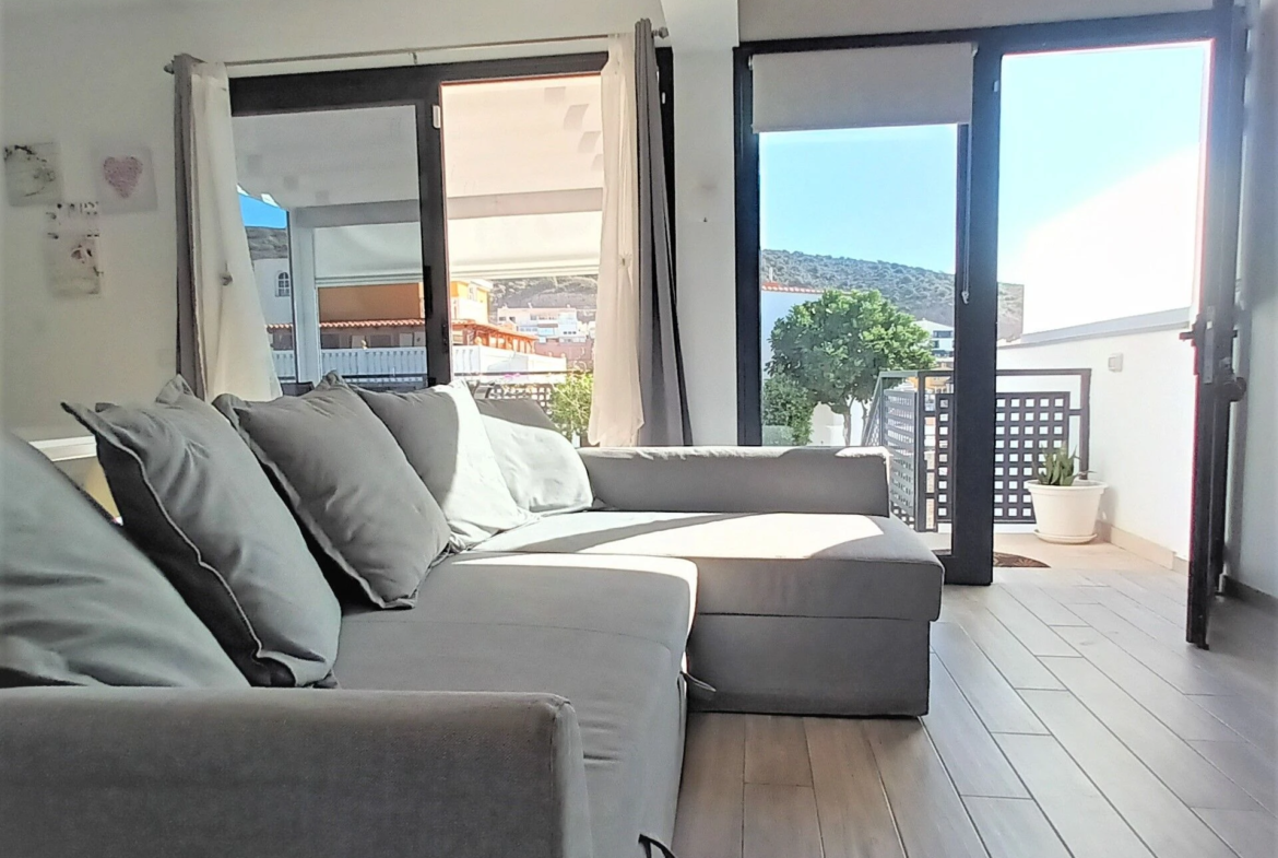 Nowoczesny apartament z 2 sypialniami, widokiem na ocean i dużym tarasem w Loma Dos, Arguineguín
