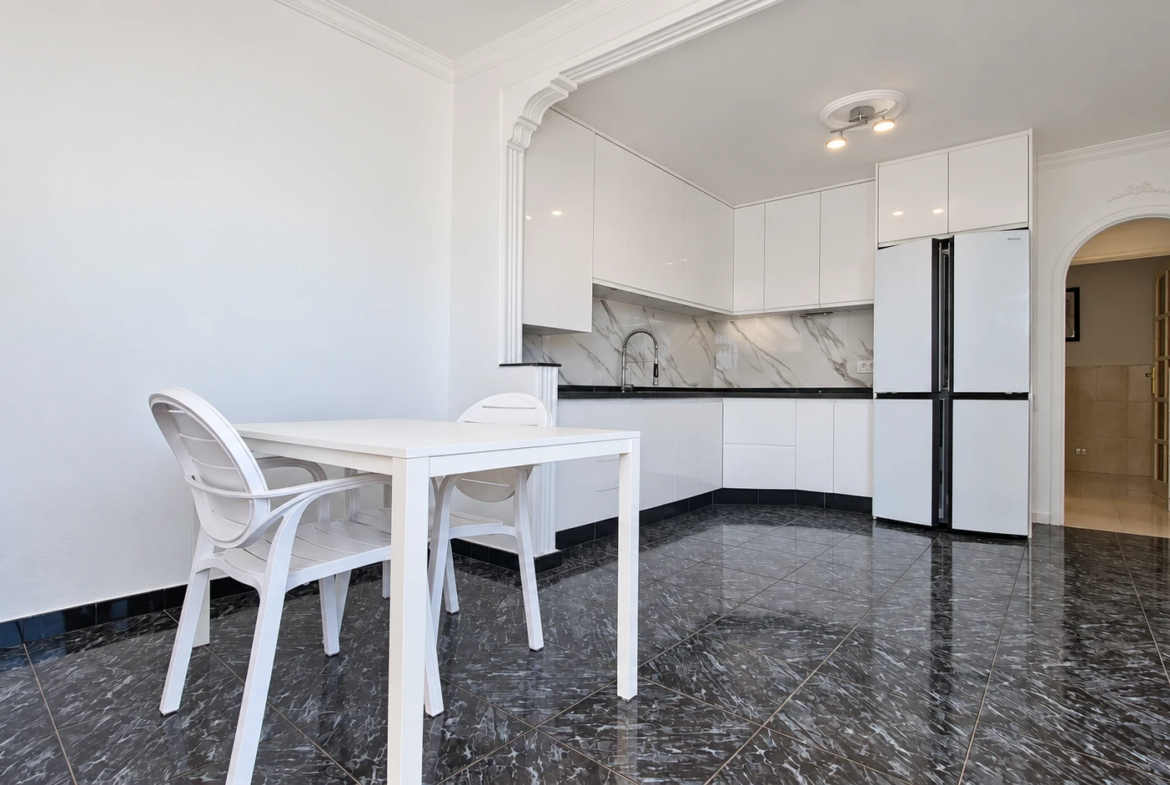 Ekskluzywny bungalow z 3 sypialniami, ogrodem i basenem blisko plaży i wydm w Playa del Inglés