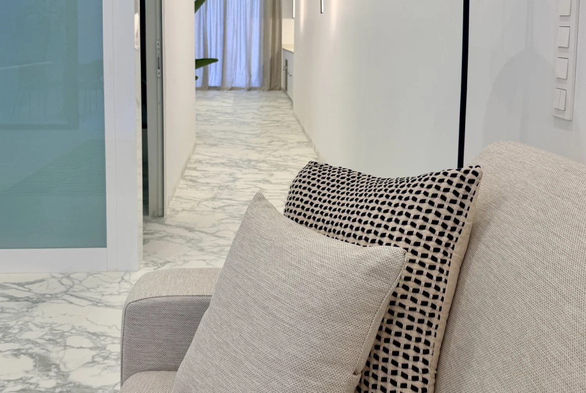 Elegancki apartament z patio w Vista Mar 9 w Los Abrigos