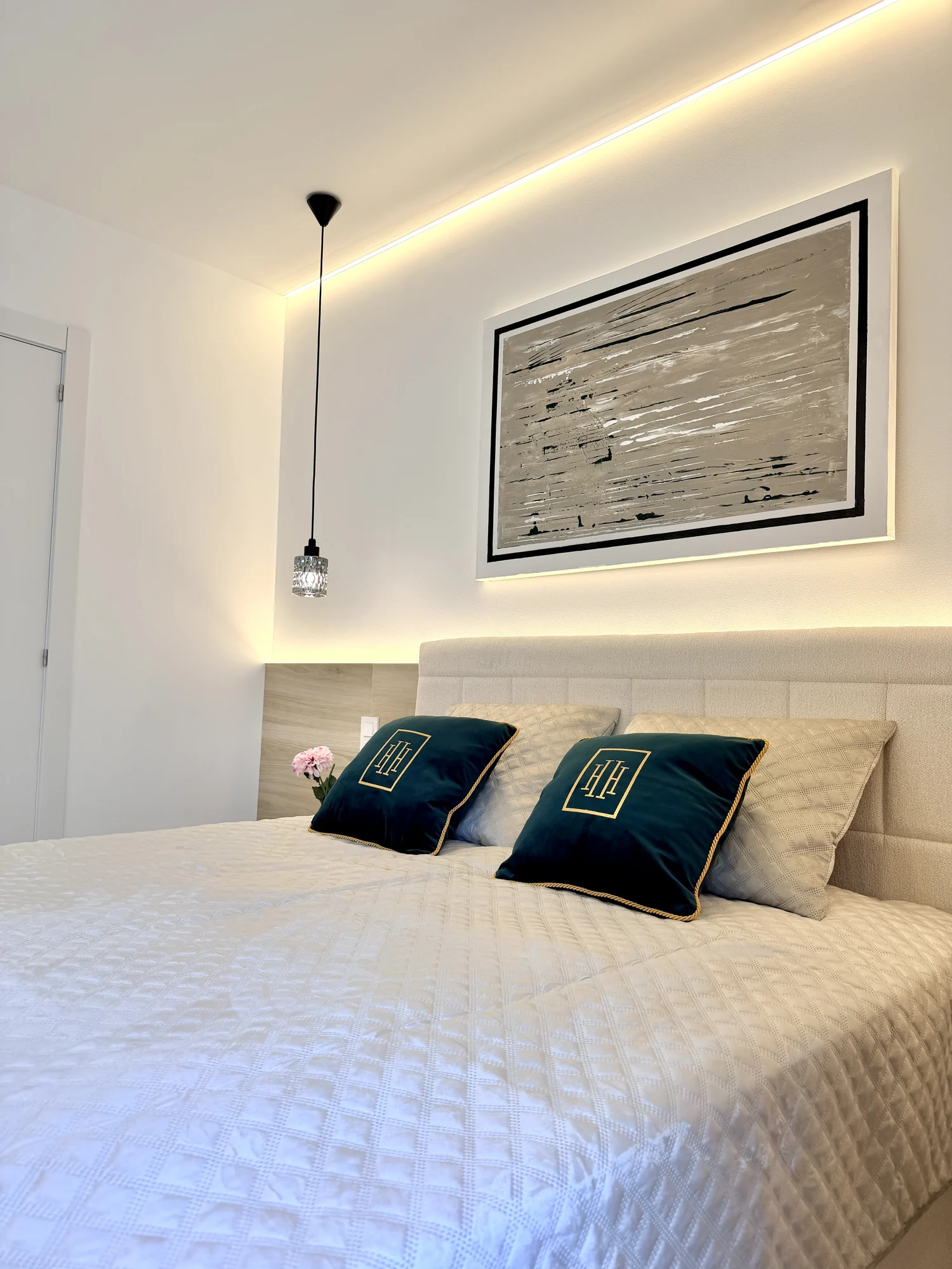 22 Nowoczesny apartament z przestronnym balkonem w Vista Mar 9