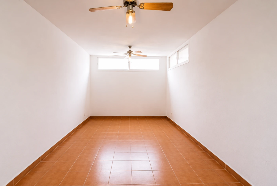 Przestronny bungalow z 6 sypialniami i prywatnym ogrodem w Campo Internacional, Maspalomas