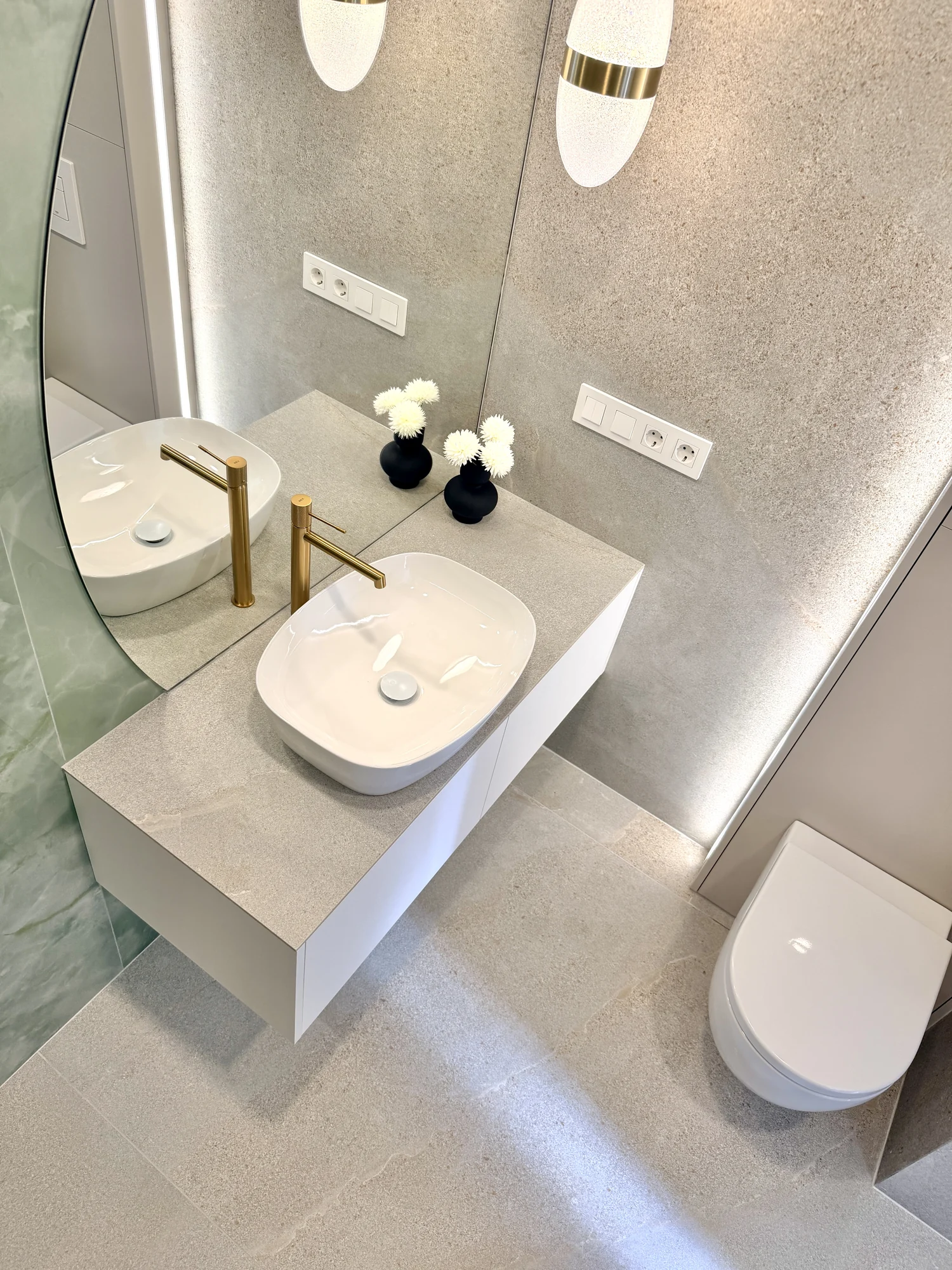 23 Kompaktowy apartament z dwiema sypialniami i balkonem w Vista Mar 9