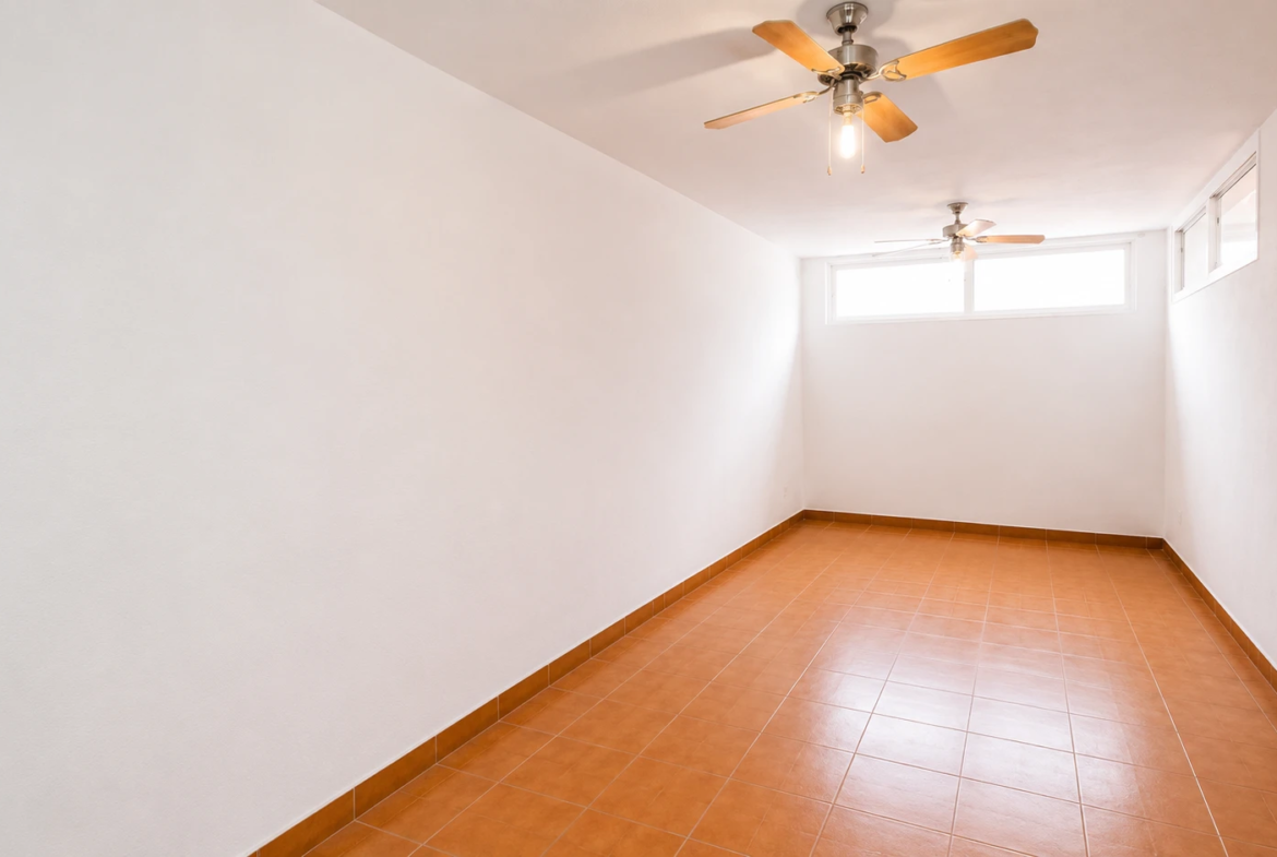 Przestronny bungalow z 6 sypialniami i prywatnym ogrodem w Campo Internacional, Maspalomas