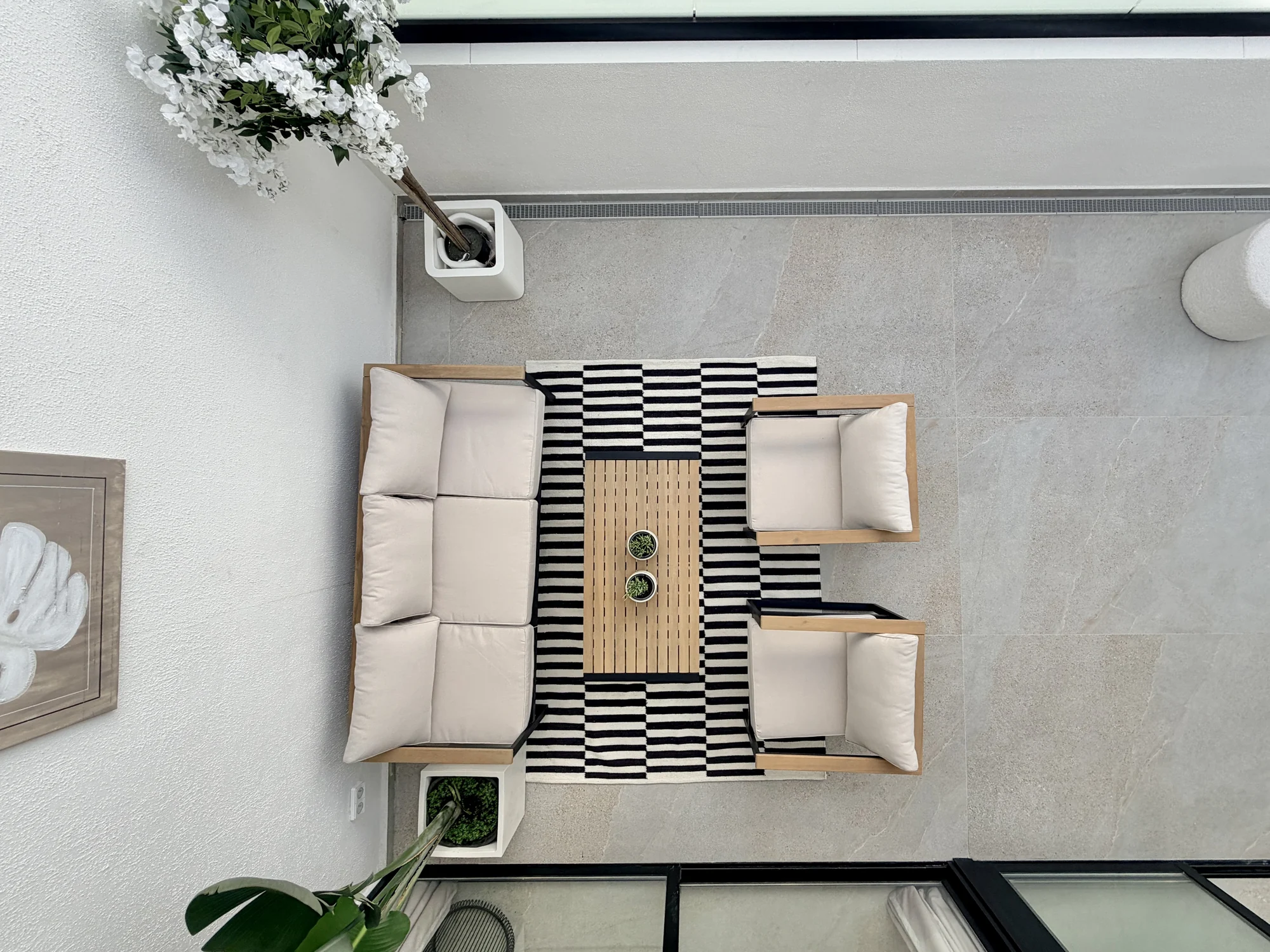 23 Apartament z dwiema sypialniami i dużym tarasem w Vista Mar 9